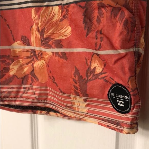 Billabong Boardshorts - Picture 3 of 4